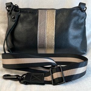 Lynn Tallerico! “New Nancy” Crossbody. Black with Gold & Silver stripes. VGUC